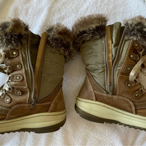 🌵 Bundle Sale 2/$20 Santana Canada Faux Fur Boots, Size 37 or US 6 - Picture 10 of 16